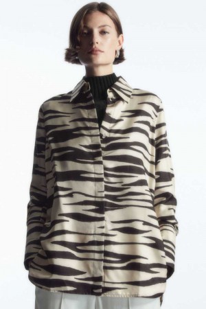 COS Oversized Zebra-Print Silk Hemd Damen Weiß | 9702-QLYUE