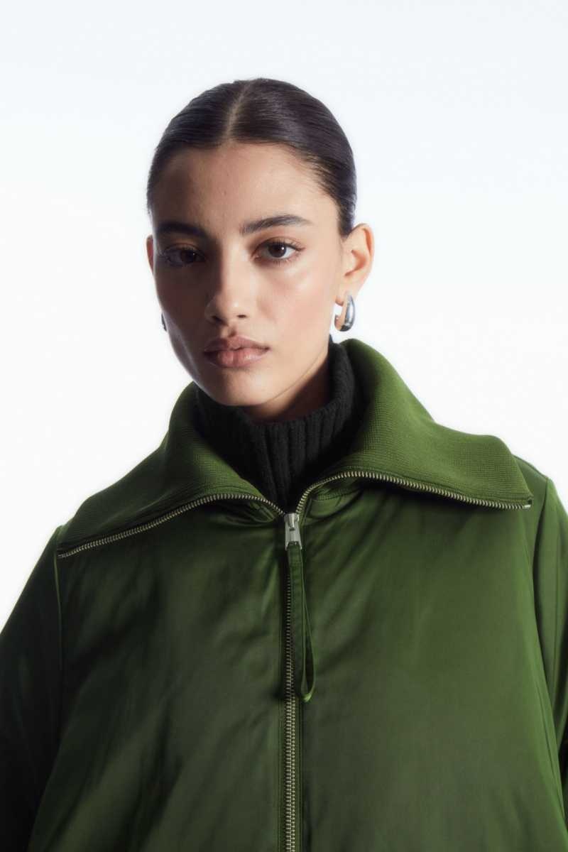 COS Gerippt-Collar Puffer Jacken Damen Dunkelgrün | 0482-ECPGL