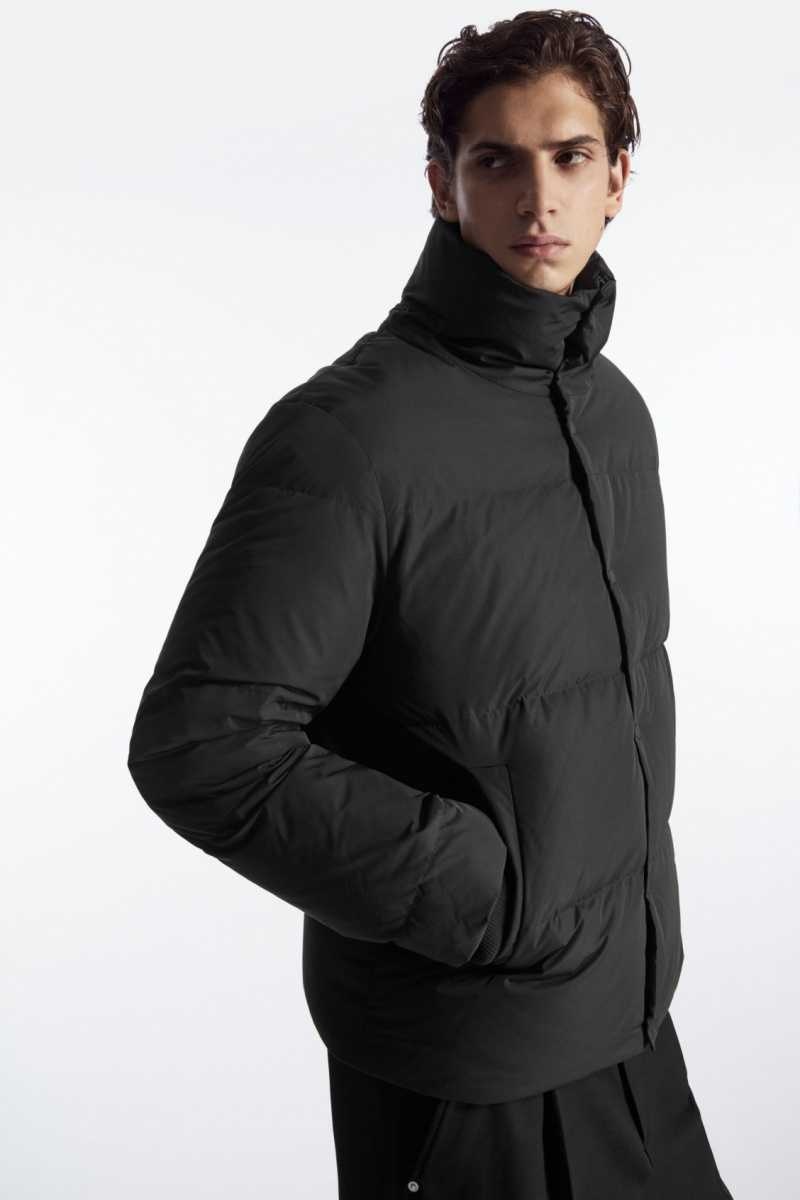 COS Kurzes Puffer Jacken Herren Schwarz | 3205-FOQHN