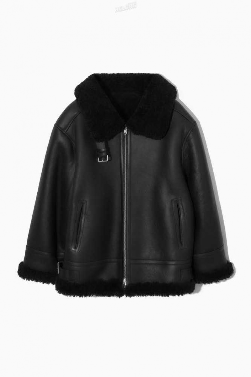 COS Oversized Reversible Shearling Jacken Damen | 5479-WMCFS