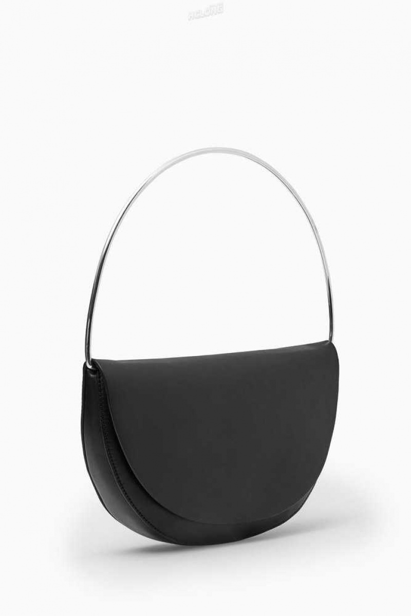 COS The Halo Leder Saddle Bag Taschen Damen Schwarz | 6870-CKPGD